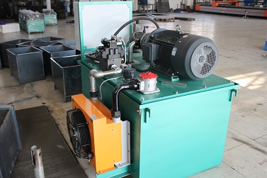 煉鋼(gang)生産液壓(ya)站